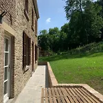 Abbaye Notre-dame Du Vivier - Le Bief Du Vivier 那慕尔
