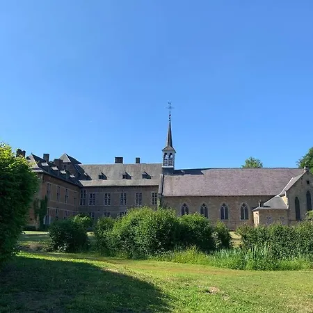 Abbaye Notre-dame Du Vivier - Le Bief Du Vivier