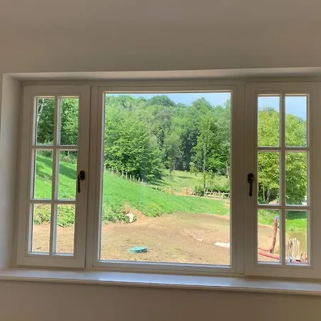 Abbaye Notre-dame Du Vivier - Le Bief Du Vivier Namur