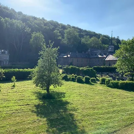 Abbaye Notre-dame Du Vivier - Le Bief Du Vivier * Namur