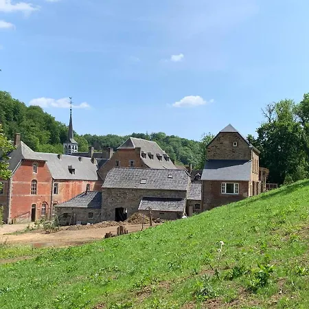 Abbaye Notre-dame Du Vivier - Le Bief Du Vivier Намюр