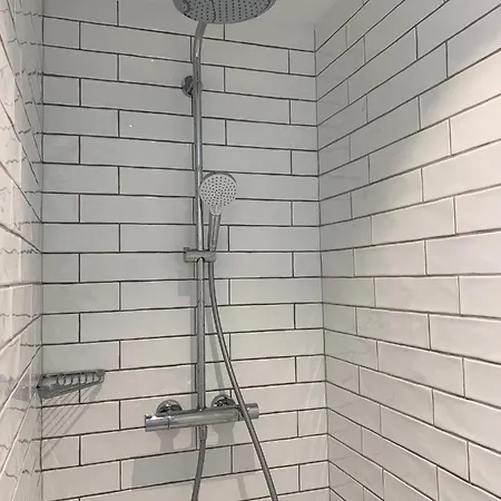 Abbaye Notre-dame Du Vivier - Le Bief Du Vivier