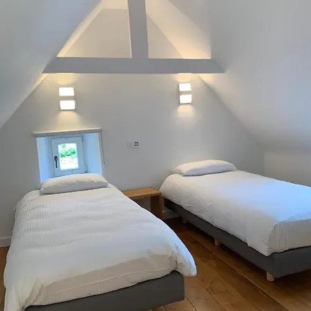 Abbaye Notre-dame Du Vivier - Le Bief Du Vivier