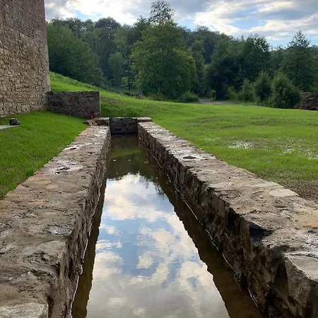 Abbaye Notre-dame Du Vivier - Le Bief Du Vivier Hébergement de vacances
